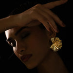 Load image into Gallery viewer, Elegant Bloom - 925 Silver Petal-Shaped Studs: Gold Rhodium Plating
