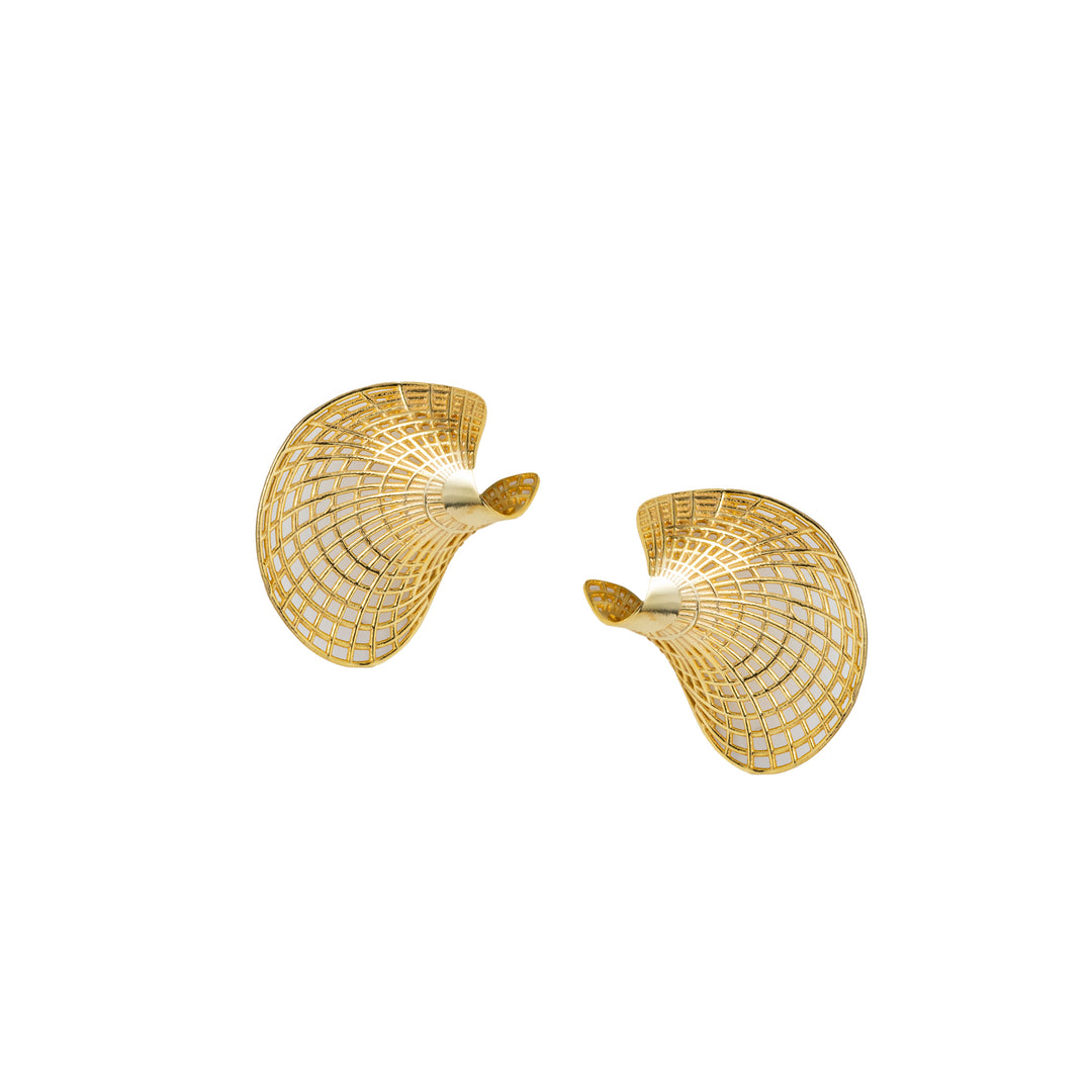 Ocean Echo - 925 Silver Conch Shell Studs: Gold Rhodium Plating