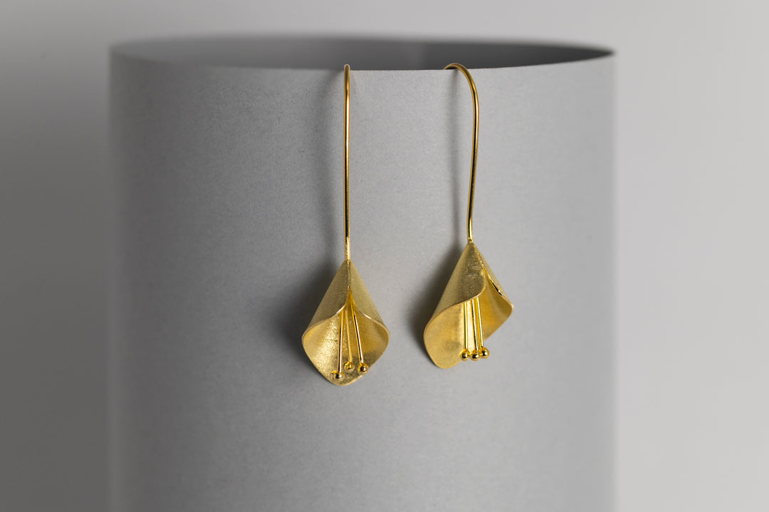Calla - Matte Gold Polish Dangler Earrings