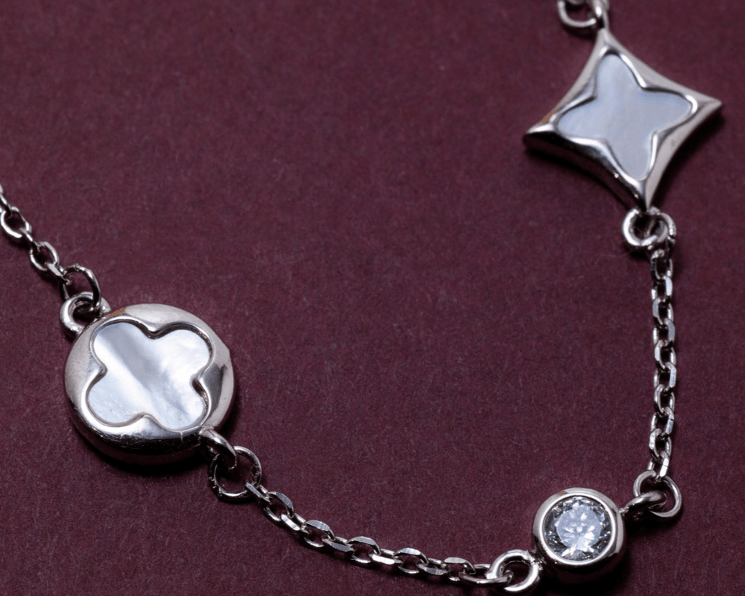 Clio - Geometric Charm Zirconia Solitaire Bracelet
