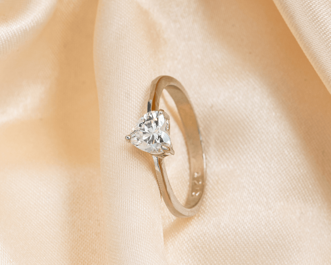 LoveStruck Solitaire Ring