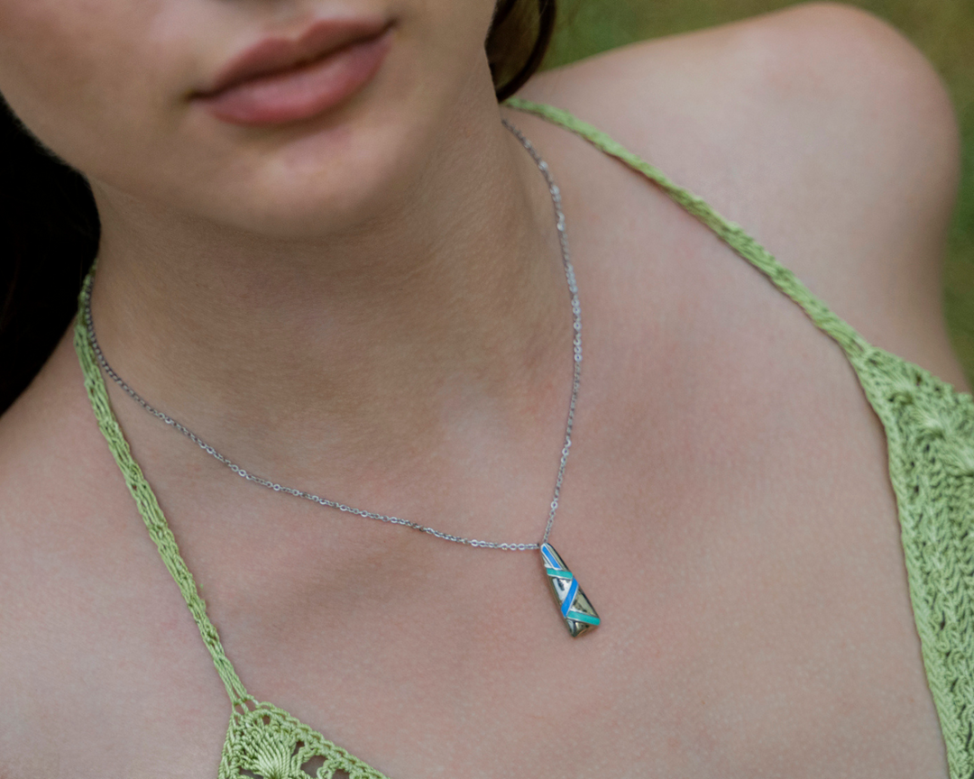 Vesta - Waterproof Enamel Triangle Set: Blue and Sky Blue / Pink and Peach