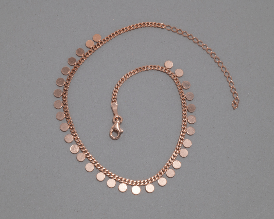 Themis - Circle Charm Anklet: Rose Gold Polish