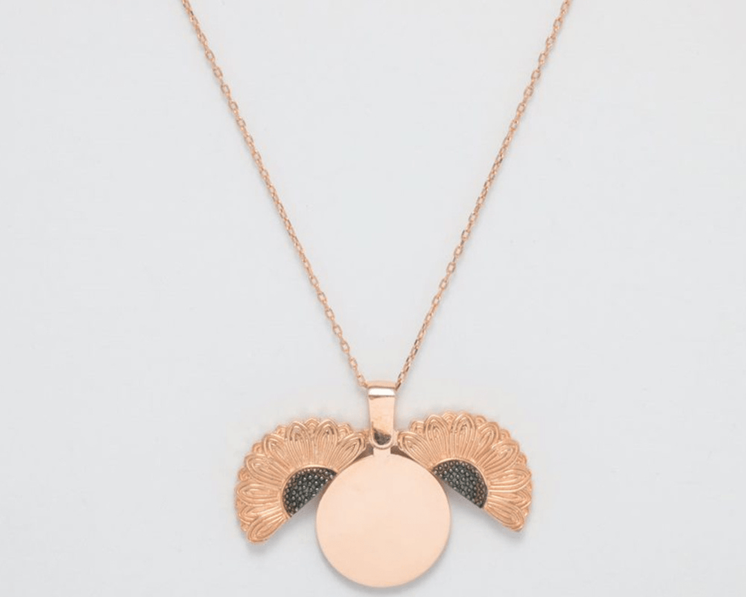 Helios - Cable Link Chain with Openable Sunflower Pendant: Rose Gold Polish